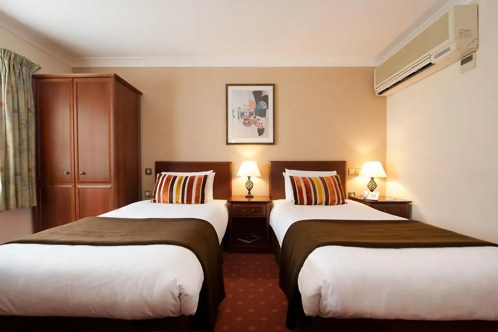 Hotel Ellington Lodge At The Concorde Eastleigh